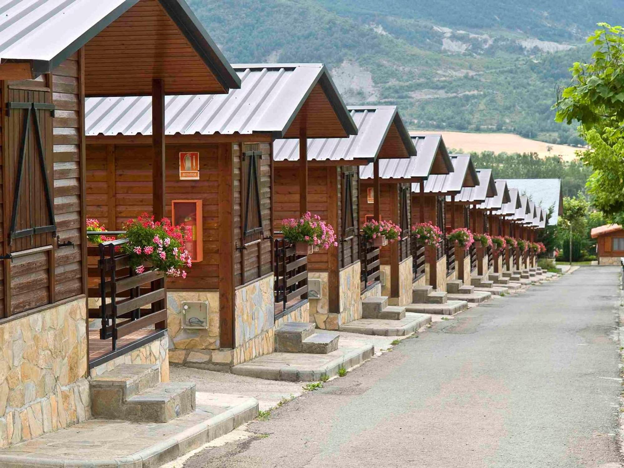 Camping Valle De Tena Sabinanigo Ngoại thất bức ảnh
